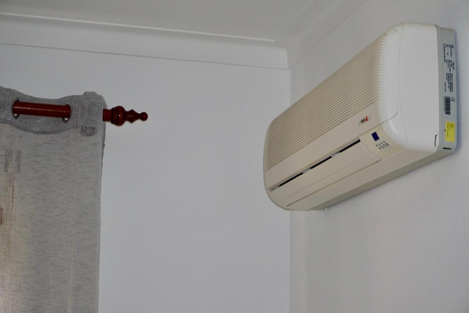 Cozy Alvor Retreat - Sunset Balcony, Wi-Fi & Ac 아파트 외부 사진